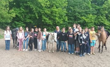 W KUBIE JEŹDZIECKIM AMIGO